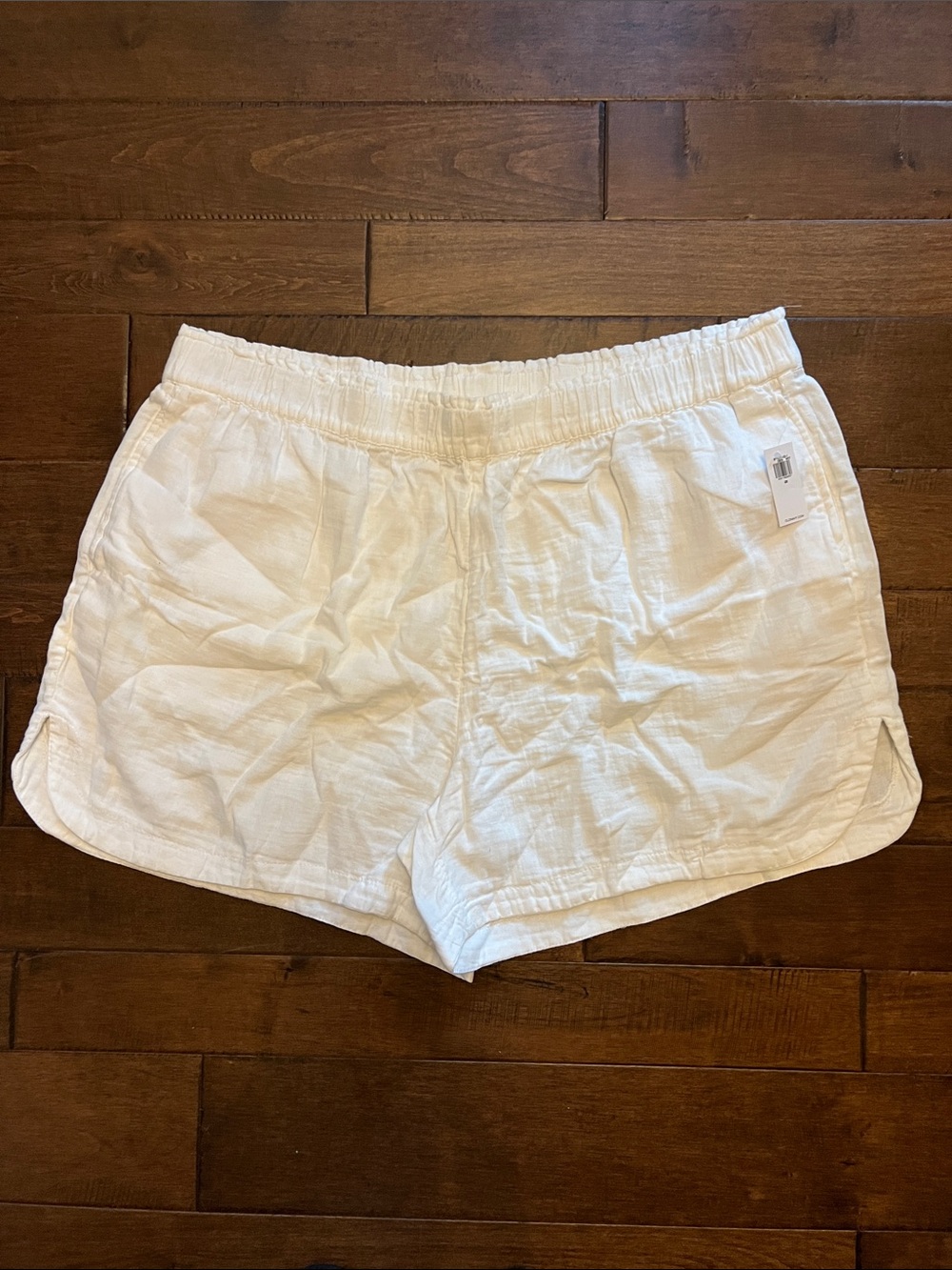 Old Navy White Elastic-Waist Linen-Blend Athletic Shorts
